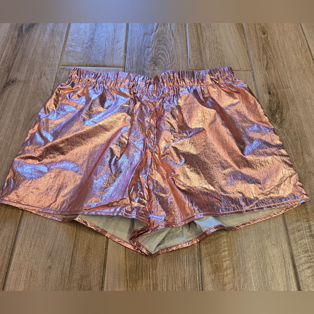 NWT H&M Crinkly Shorts, 10